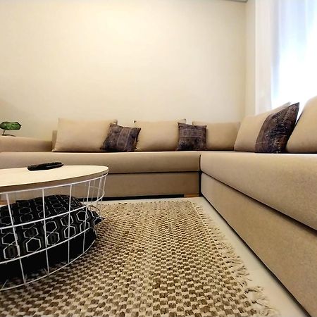 Cosy Appartement Proche De L'Aeroport Mohamed 5 Deroua Eksteriør bilde